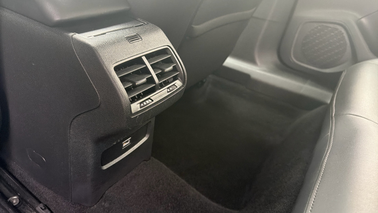 Citroen C4 1.2 PureTech [130] Shine 5dr Petrol Hatchback